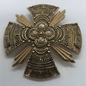Fashion Unique Brooch/Pendant by Accessocraft NYC